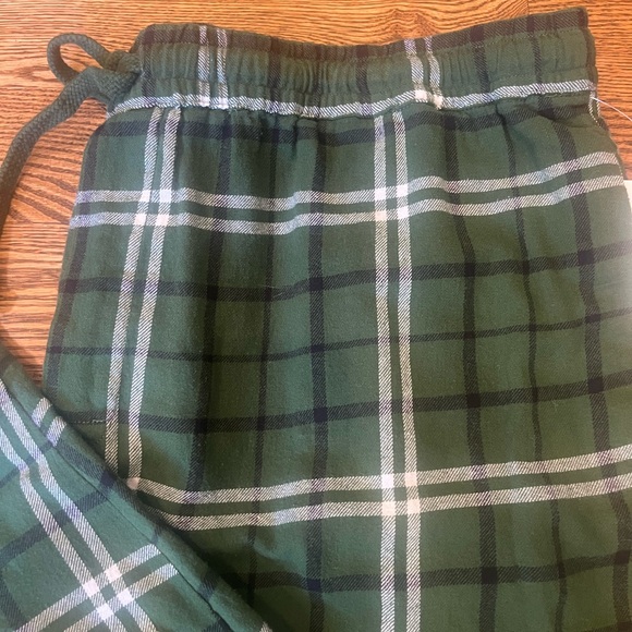 Men’s Pajama Pants - Picture 2 of 7